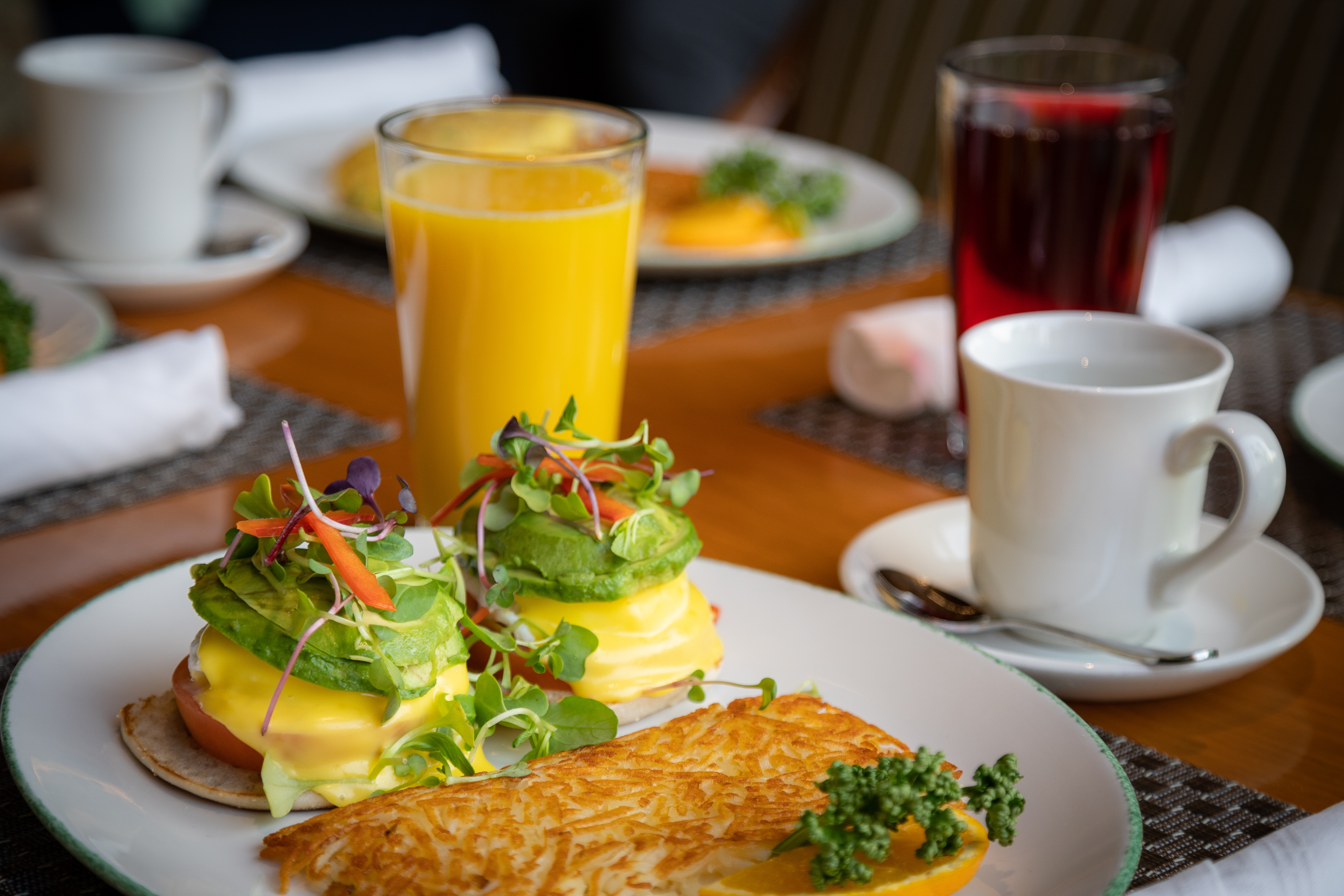 weekday breakfast stay thumb.jpg